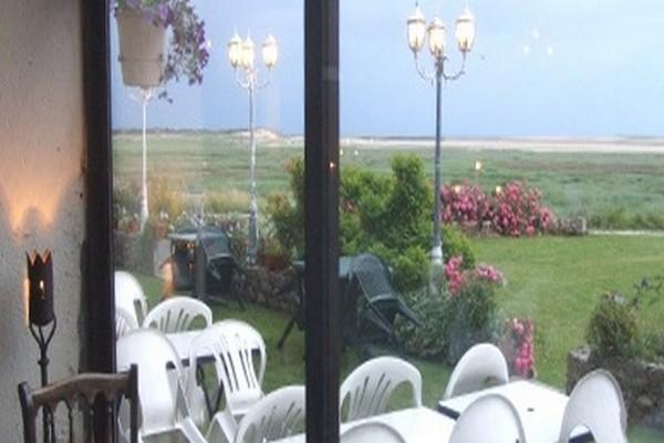 La Baie Hotel Regnéville-sur-Mer Екстериор снимка