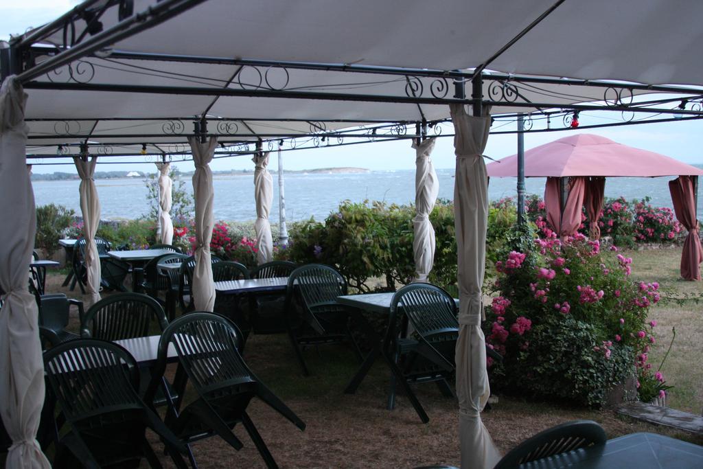 La Baie Hotel Regnéville-sur-Mer Екстериор снимка